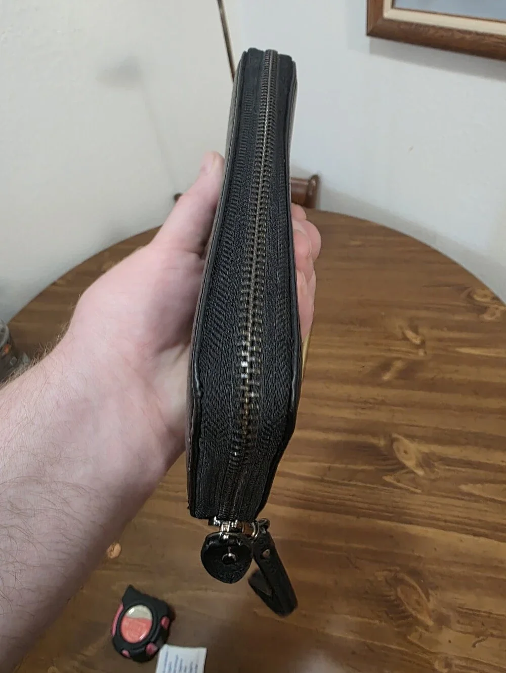 Tory Burch Continental Black Leather Zip Wristlet with Logo